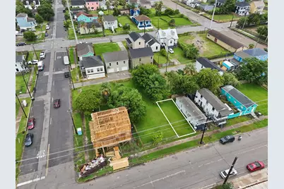 3909 Winnie Street, Galveston, TX 77550 - Photo 1