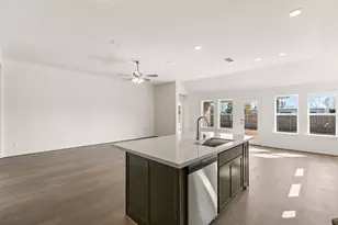 4908 Blue Pearl Ln, League City, TX 77573 - Photo 21