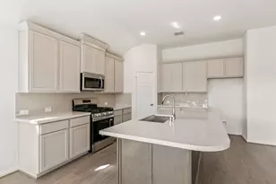 4908 Blue Pearl Ln, League City, TX 77573 - Photo 17