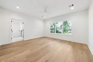 1335 Gardenia Dr, Houston, TX 77018 - Photo 13