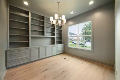 1335 Gardenia Drive, Houston, TX 77018 - Photo 5