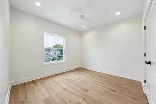 1335 Gardenia Dr, Houston, TX 77018 - Photo 17