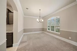 9602 Lauren Briar Ln, Humble, TX 77396 - Photo 5