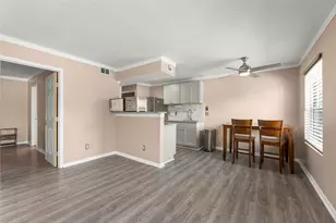 2750 Holly Hall St, Houston, TX 77054 - Photo 7