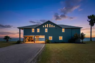 1440 W Bayshore Dr, Palacios, TX 77465 - Photo 5