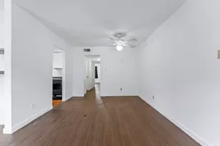 14333 Memorial Dr, Houston, TX 77079 - Photo 11