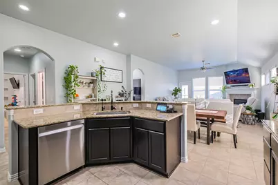 2019 Knoll Oak Lane, Richmond, TX 77469 - Photo 9