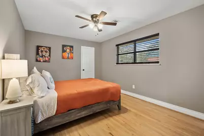 5719 Capello Drive, Houston, TX 77035 - Photo 31