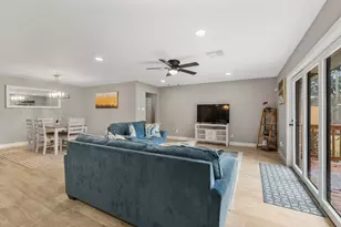 5719 Capello Dr, Houston, TX 77035 - Photo 15