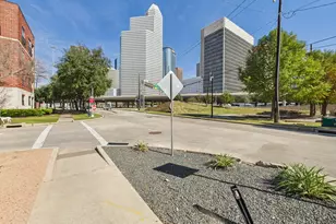 300 St Joseph Pkwy, Houston, TX 77002 - Photo 5
