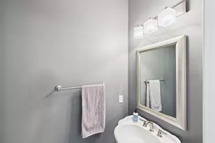 300 St Joseph Pkwy, Houston, TX 77002 - Photo 17