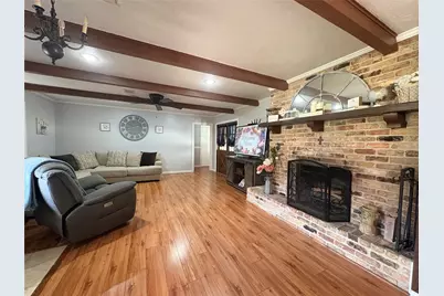 300 Bayou Drive, Beaumont, TX 77705 - Photo 17