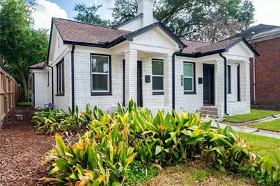 1934 Hawthorne, Houston, TX 77098 - Photo 1