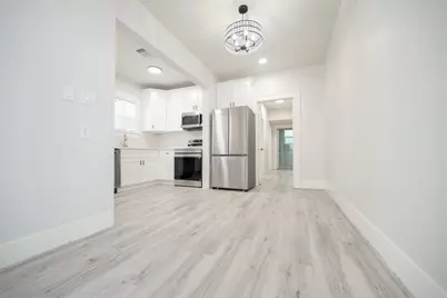 1934 Hawthorne, Houston, TX 77098 - Photo 3