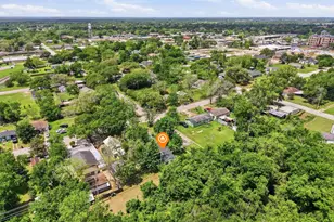 725 Lafayette St, Hempstead, TX 77445 - Photo 21