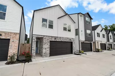 4746 Martin Hill Street, Houston, TX 77018 - Photo 3