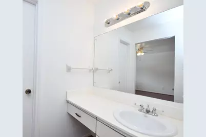 10018 Knoboak Drive #21, Houston, TX 77080 - Photo 23