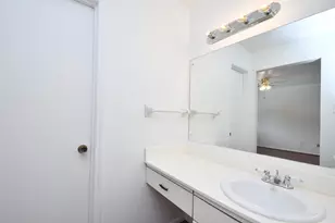 10018 Knoboak Dr, Houston, TX 77080 - Photo 23