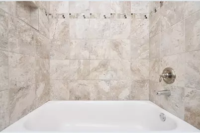 10018 Knoboak Drive #21, Houston, TX 77080 - Photo 21