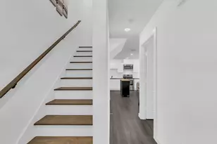 8124 Sterlingshire St, Houston, TX 77078 - Photo 23