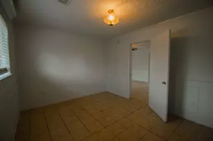 8937 Etta St, Houston, TX 77093 - Photo 5