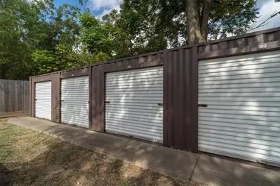 304 Reppert Street, Bacliff, TX 77518 - Photo 25