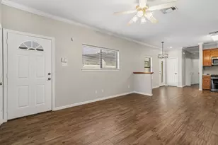 304 Reppert St, Bacliff, TX 77518 - Photo 5