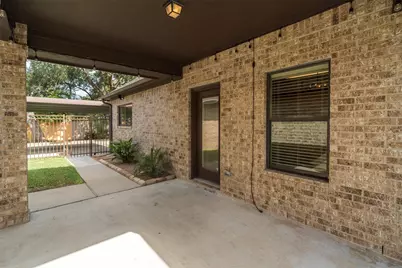 304 Reppert Street, Bacliff, TX 77518 - Photo 21