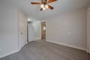 1813 Hatwell St, Houston, TX 77023 - Photo 31
