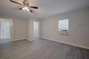 1813 Hatwell St, Houston, TX 77023 - Photo 41