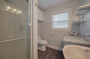 1813 Hatwell St, Houston, TX 77023 - Photo 23