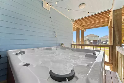 2423 Sandpiper, Crystal Beach, TX 77650 - Photo 3