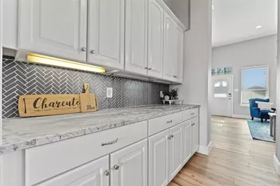 2423 Sandpiper, Crystal Beach, TX 77650 - Photo 23