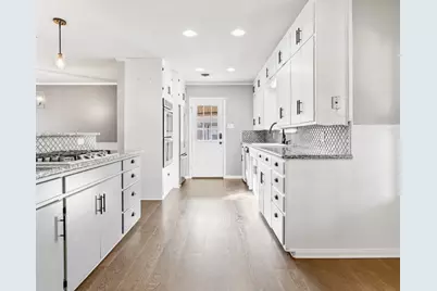 2404 Marguerite Street, Bay City, TX 77414 - Photo 5