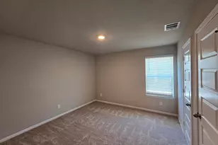 13703 Mariah Dr, Conroe, TX 77384 - Photo 17