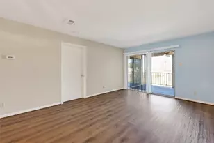 209 Lakeview Terrace, Conroe, TX 77356 - Photo 3