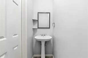 1314 W Webster St, Houston, TX 77019 - Photo 35