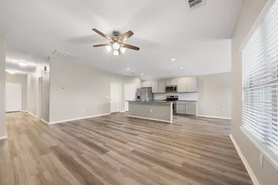 175 Courageous Side Way, Magnolia, TX 77354 - Photo 5