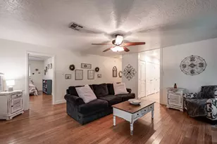 19815 Belleau Wood Dr, Houston, TX 77338 - Photo 9