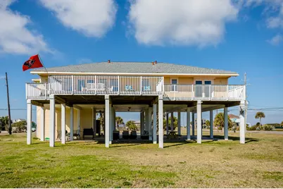 18409 Shaman Drive, Galveston, TX 77554 - Photo 1