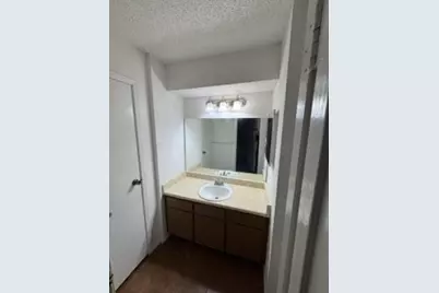 5511 Cripple Brook Court, Houston, TX 77017 - Photo 13