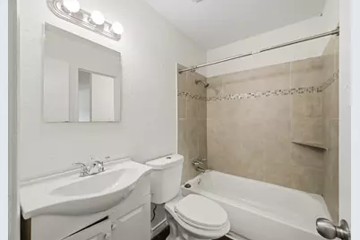 7303 Housman #B, Houston, TX 77055 - Photo 13