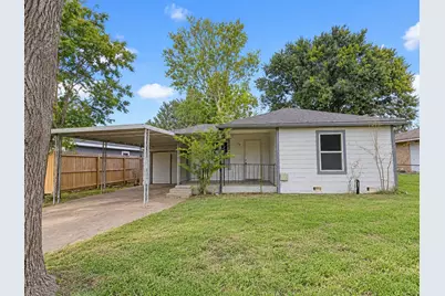 2309 Avenue F, Dickinson, TX 77539 - Photo 1