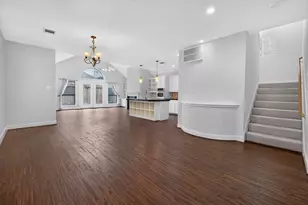 9813 Marlink, Houston, TX 77025 - Photo 7