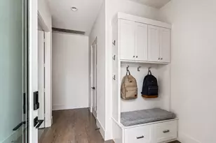 4638 Merwin St, Houston, TX 77027 - Photo 17