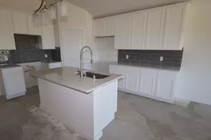 5715 Sunland Trl, Fulshear, TX 77441 - Photo 3
