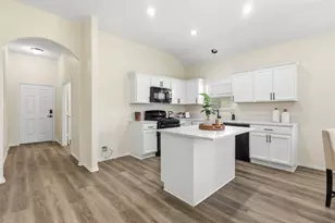 5402 Roaring Peaks Ln, Katy, TX 77449 - Photo 5