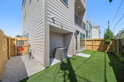 1712 Sedola Lane, Houston, TX 77055 - Photo 43