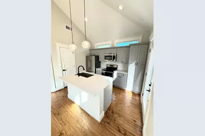 435 Oxford Street #A, Houston, TX 77007 - Photo 3