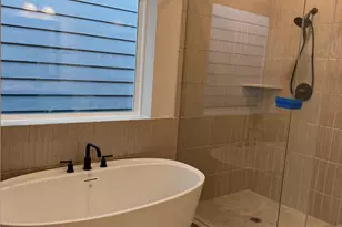 16035 Hayes Pk Dr, Houston, TX 77079 - Photo 9